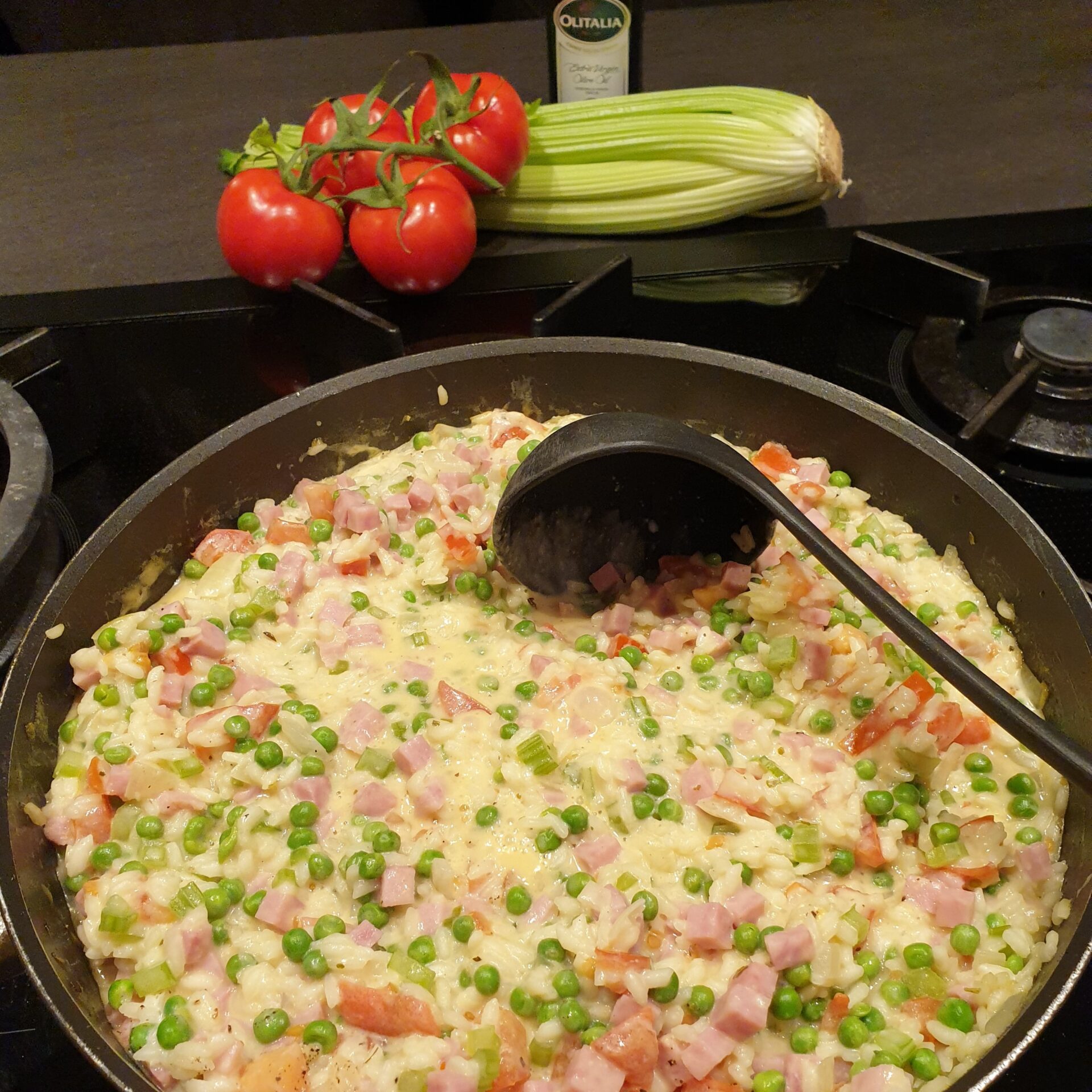 Romige risotto met groenten en ham