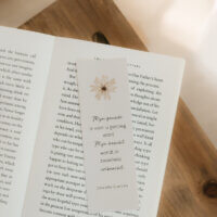 Boekenlegger met bemoediging bloem